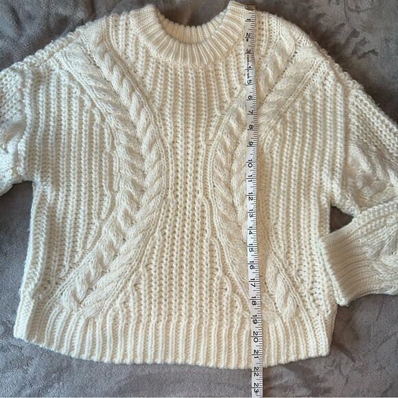 H&M Mock Neck Cream Knit Sweater Size X-Small - Picture 5 of 5